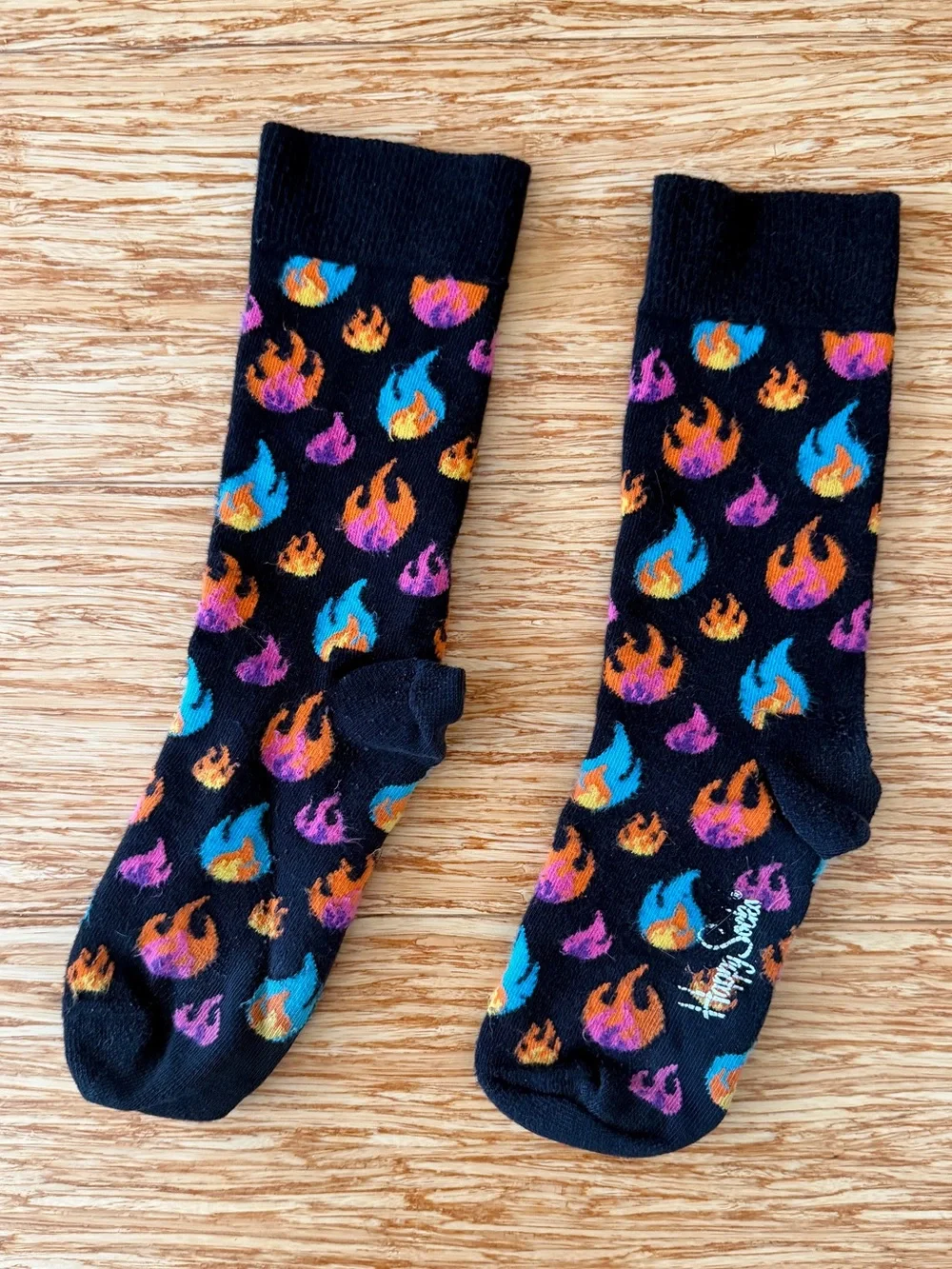 LOT 8 Pairs Women's Happy Socks Small 9-11 36-40